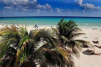 Residencia El Faro Hotel Playa del Carmen