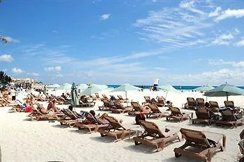 Residencia El Faro Hotel Playa del Carmen Mexico